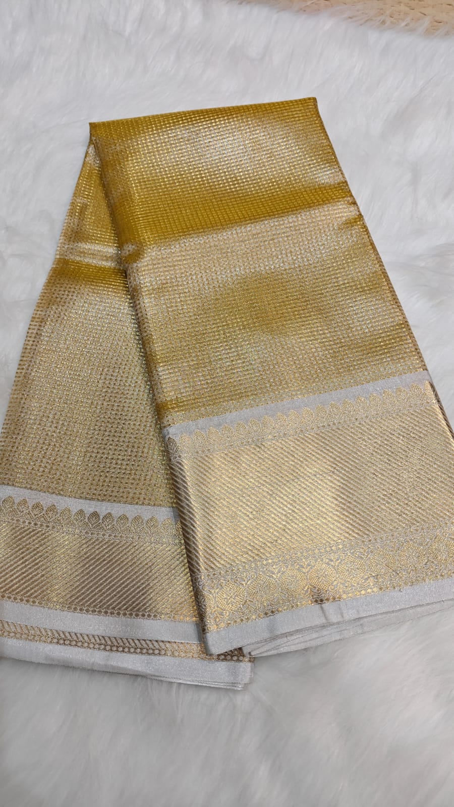 Celebrity inspired Checked Tissue Kanjivaram Semi Silk Saree