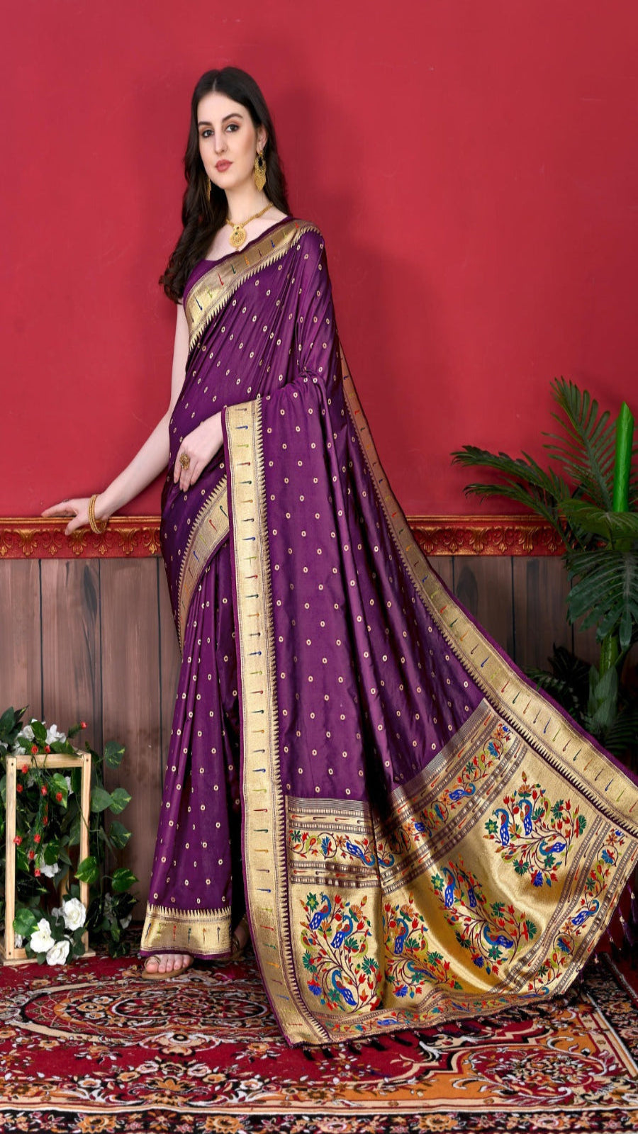 Soft Paithani Silk Saree With Meenakari Weaved Border & Pallu
