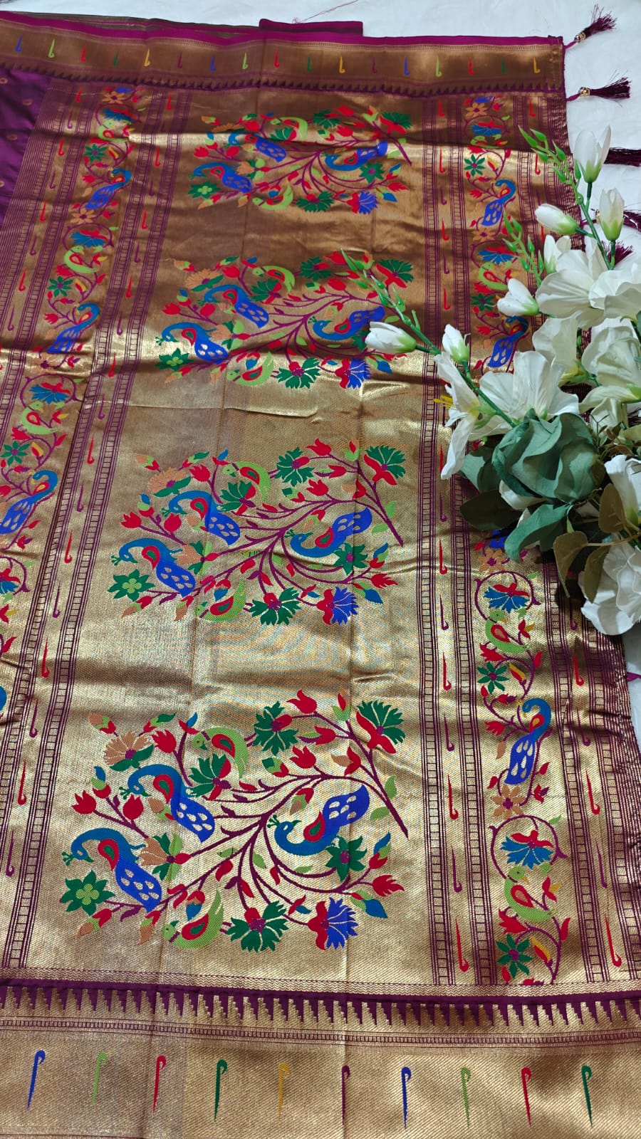 Soft Paithani Silk Saree With Meenakari Weaved Border & Pallu