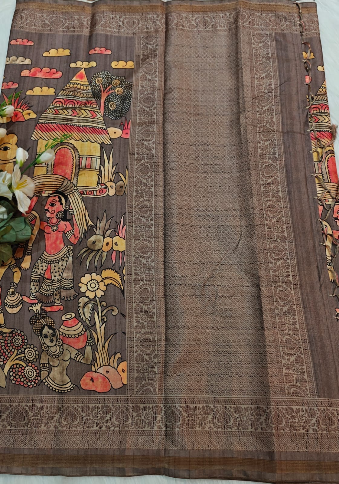 Rose Grey Kia Silk Saree With Kalamkari Print