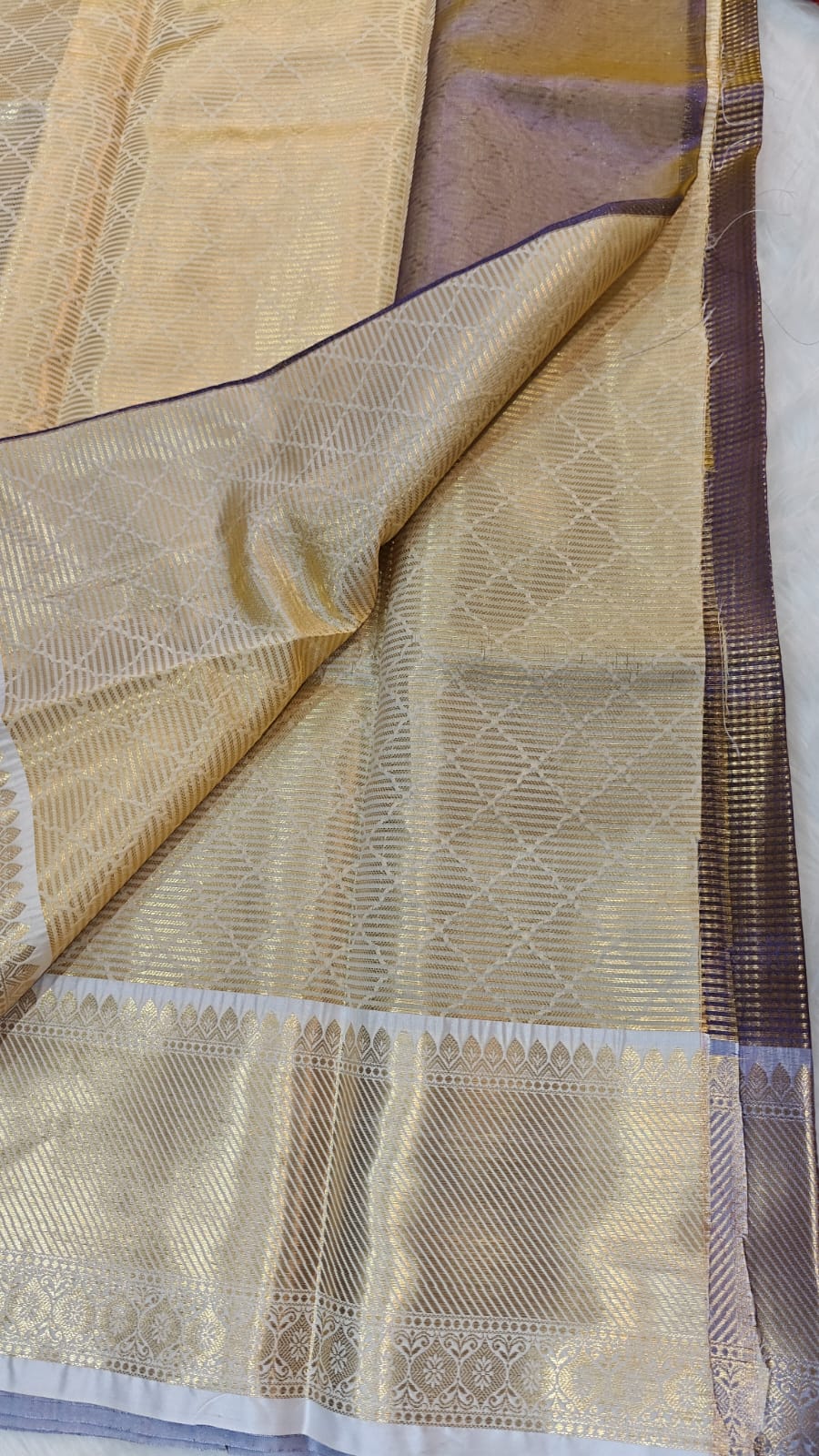 Celebrity inspired Checked Tissue Kanjivaram Semi Silk Saree