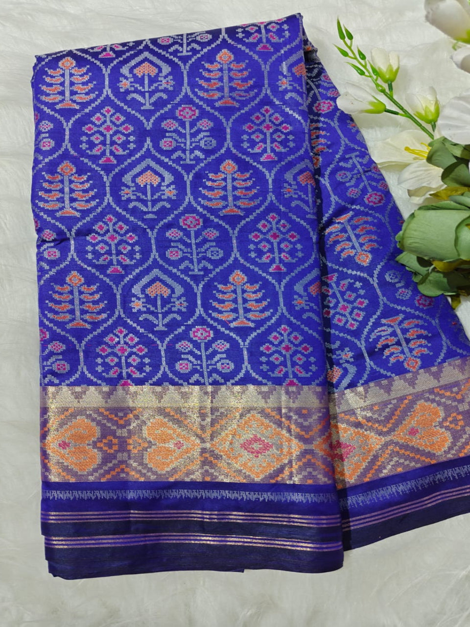 Deep Voilet Ikkat Patola Semi Silk Saree With Zari Weaving