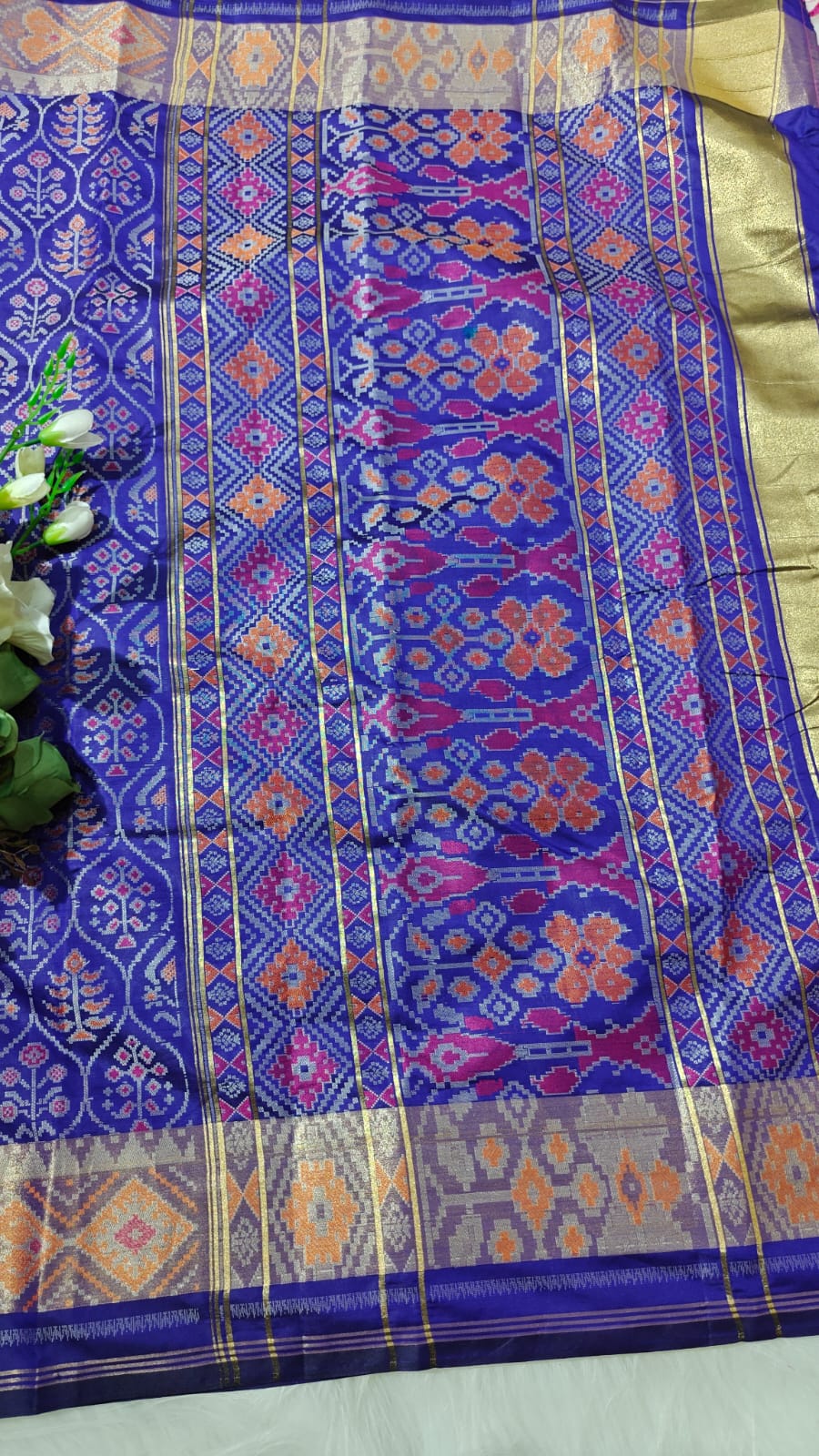 Deep Voilet Ikkat Patola Semi Silk Saree With Zari Weaving