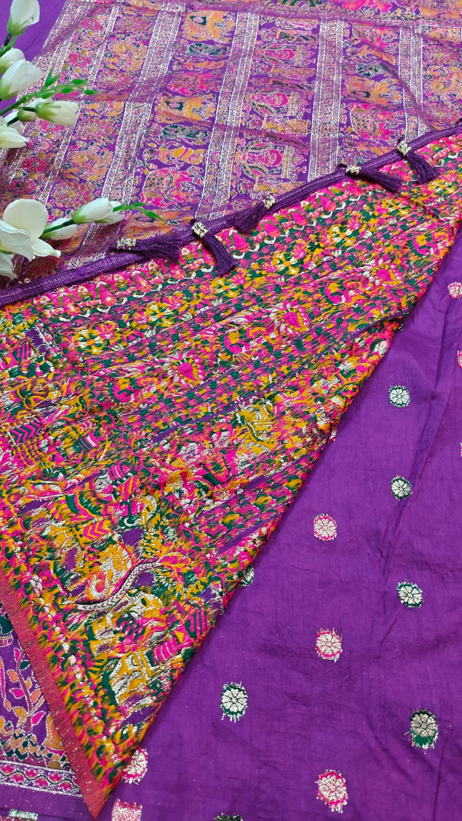 Rich Purple Traditional Viscose Pashmina Silk Saree With Woven Design