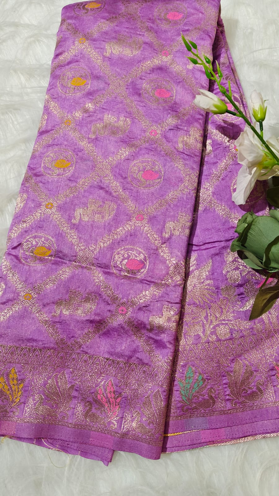 Lavender Desinger Viscose Dola Silk Saree With Meenakari Zari Weaving Work