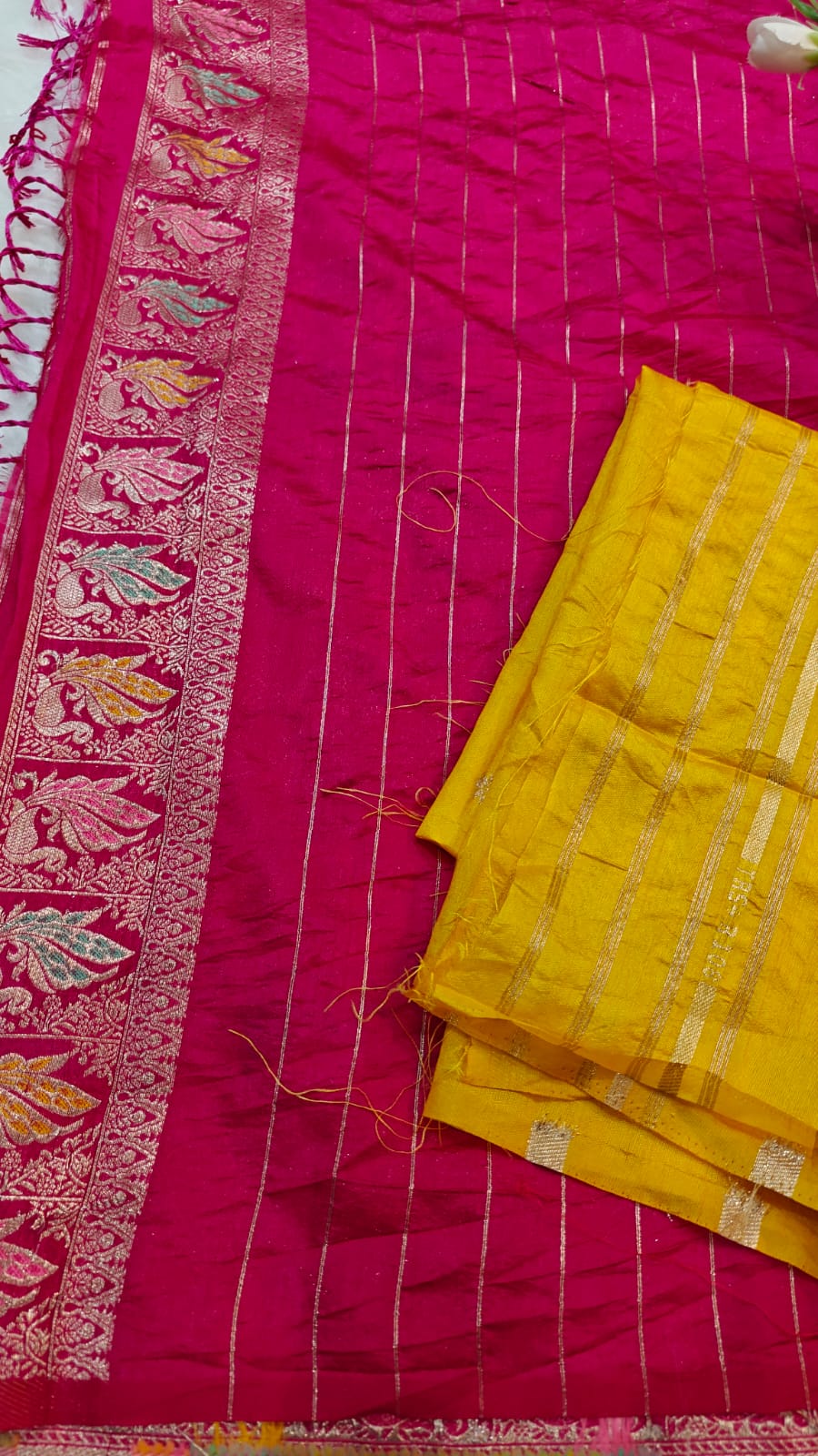 Rani Pink Desinger Viscose Dola Silk Saree With Meenakari Zari Weaving Work