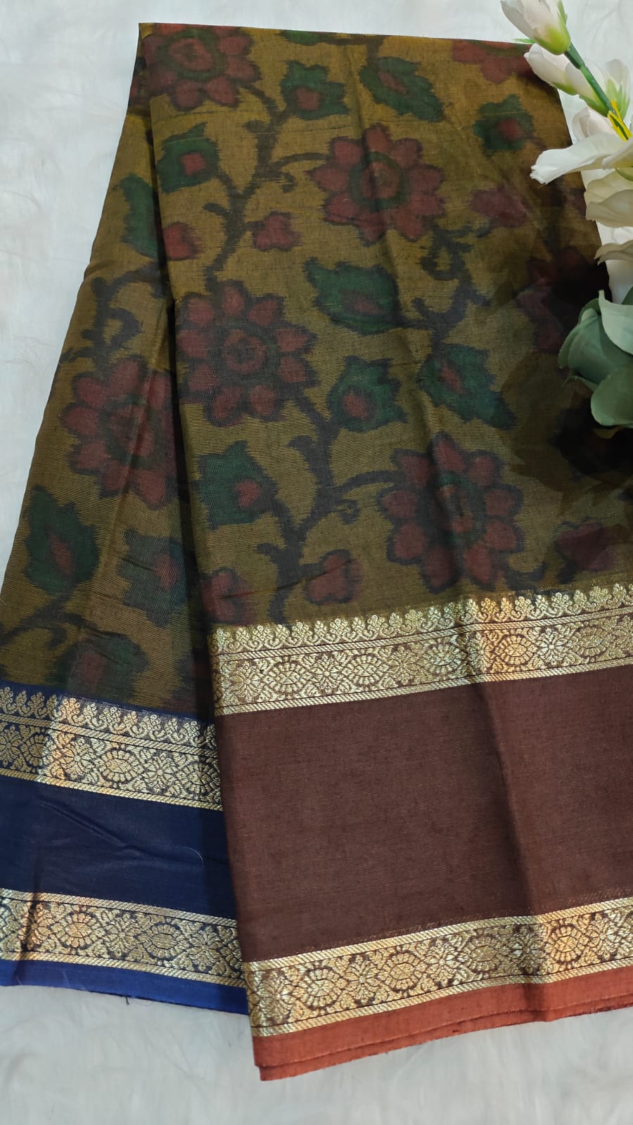 Pochampally Printed Allover Body with Gap Border and Ganga Jamuna Zari Design