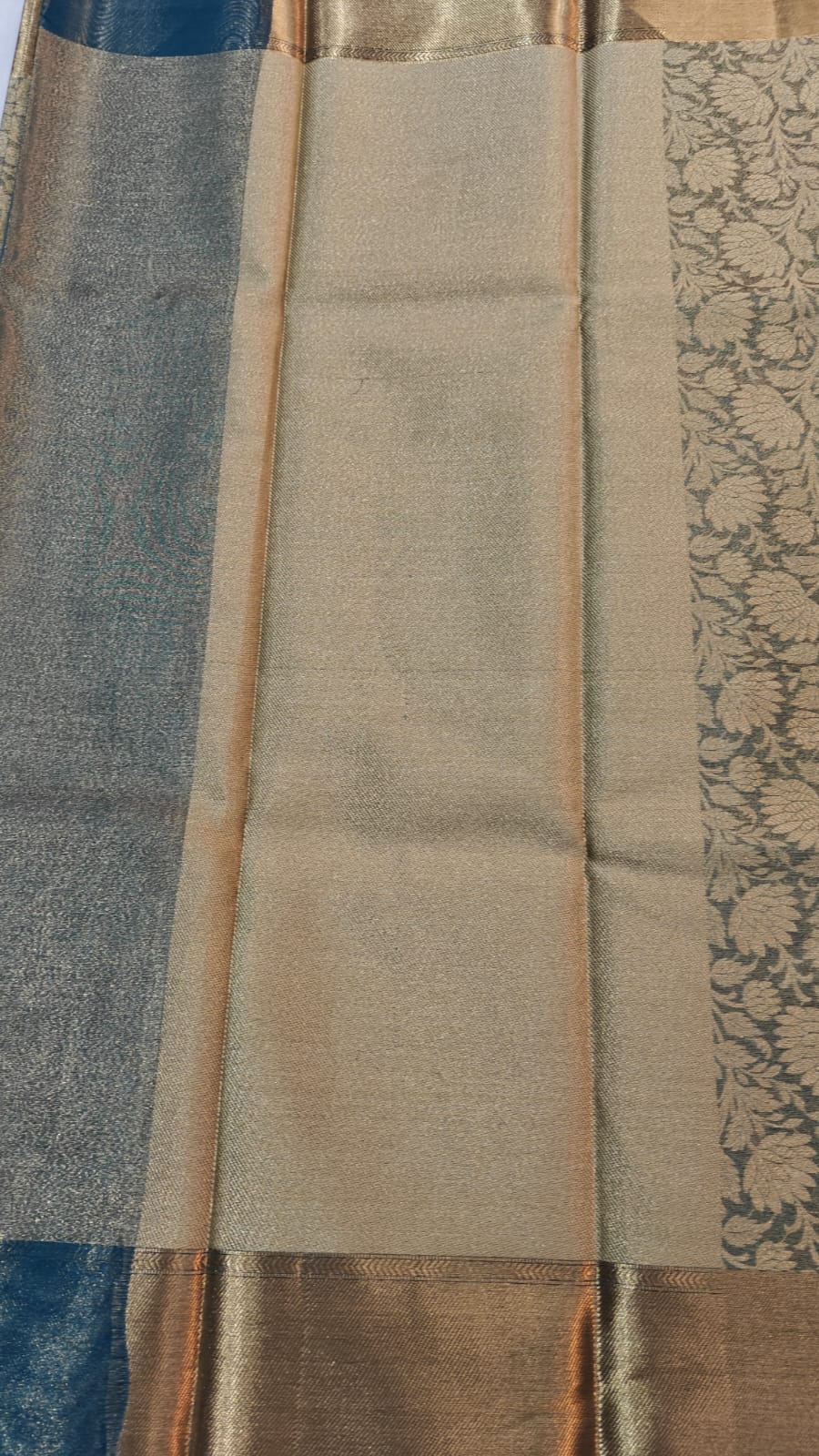 Metalic Green - Celebrity inspired Tissue Kanjivaram Saree With Banasari Zari Woven