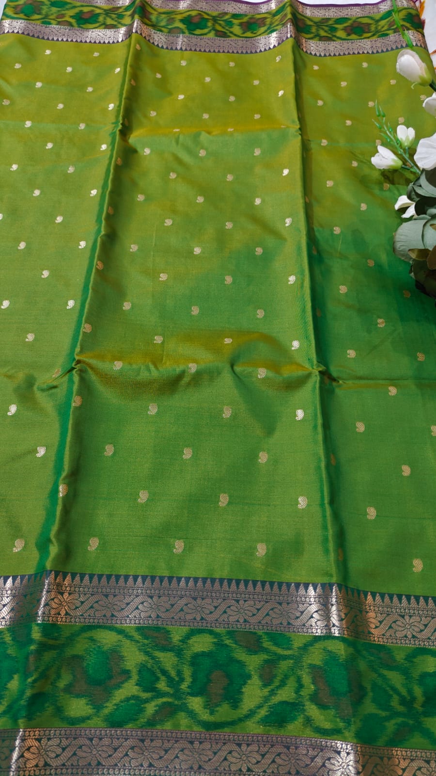 Dual Shade Fern Green Semi Soft Silk Saree With Pochampally Print