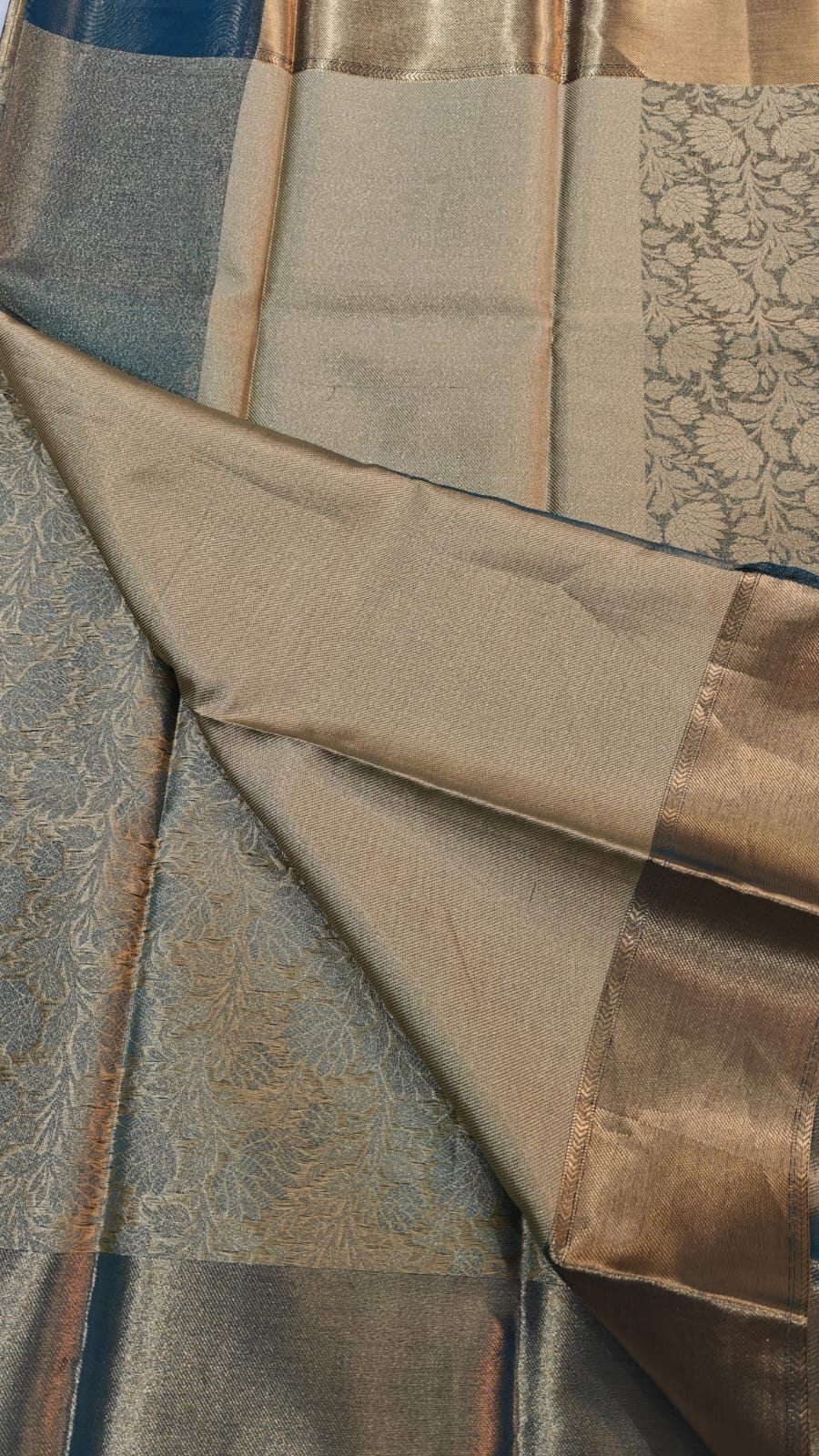 Metalic Green - Celebrity inspired Tissue Kanjivaram Saree With Banasari Zari Woven